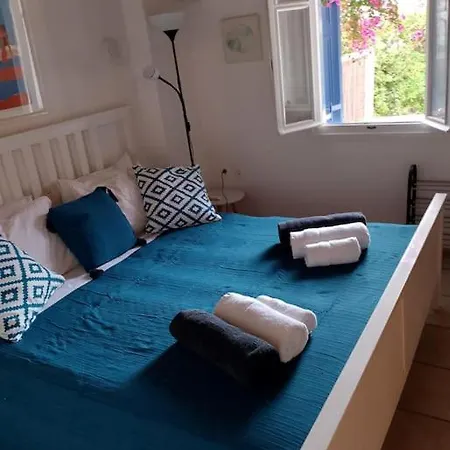Studio Lilly At Ornos With Pool Apartamento